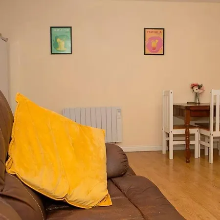 Centre Gem Apartment